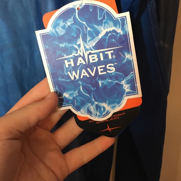 Habit NWT blue/white long sleeve pullover moisture wicking hooded size small - Picture 5 of 6